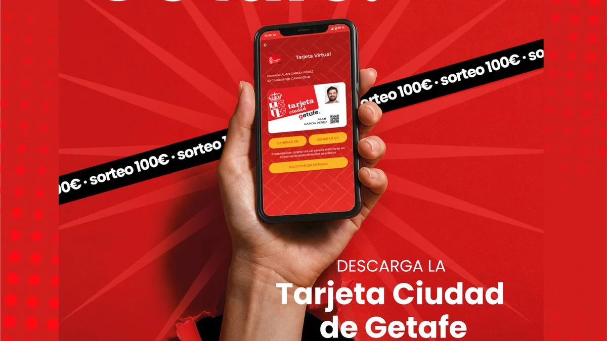 Imagen ilustrativa: un mostrador de madera con una bolsa de papel y un móvil mostrando un código QR en una tienda local.